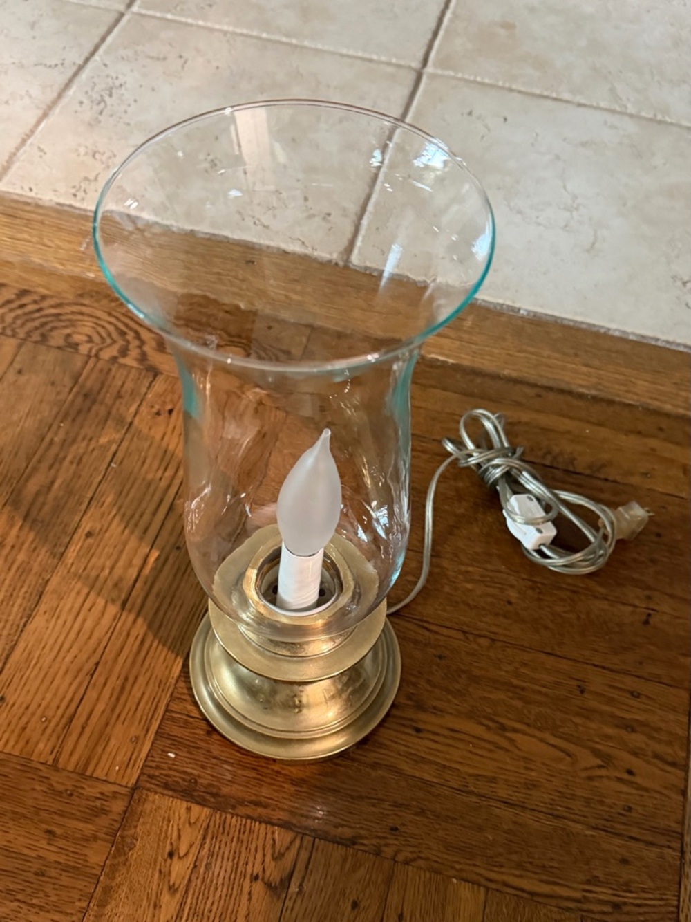Vintage Brass-Finish Hurricane Lantern Table Lamp with Clear Glass